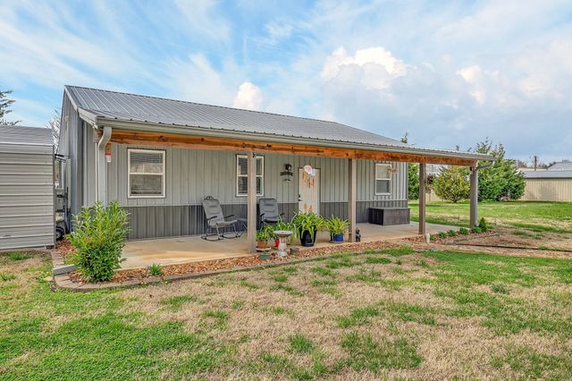 748 Brookemeade Dr, Sparta, TN 38583