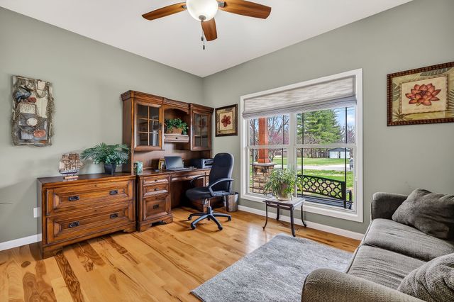 748 Brookemeade Dr, Sparta, TN 38583