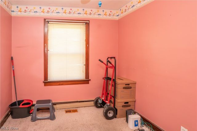 94 Avalon Drive, Bedford, OH 44146