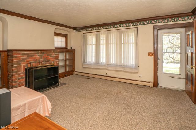 94 Avalon Drive, Bedford, OH 44146