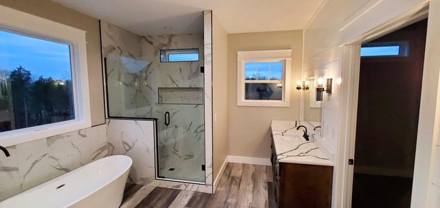 187 Silver Sunset Lane, Kimberling City, MO 65686