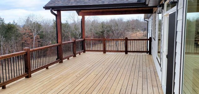 187 Silver Sunset Lane, Kimberling City, MO 65686