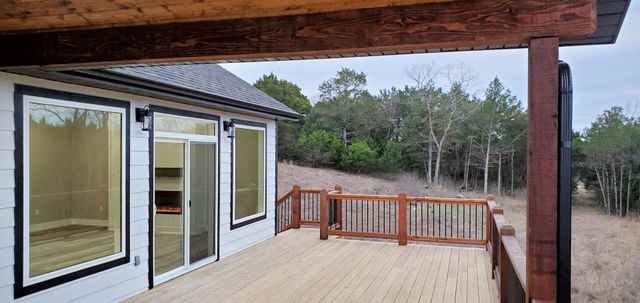 187 Silver Sunset Lane, Kimberling City, MO 65686