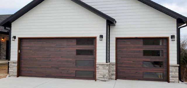 187 Silver Sunset Lane, Kimberling City, MO 65686