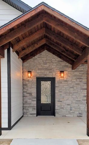 187 Silver Sunset Lane, Kimberling City, MO 65686