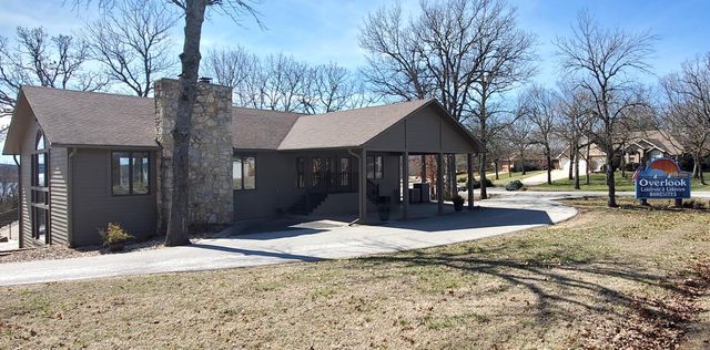 187 Silver Sunset Lane, Kimberling City, MO 65686