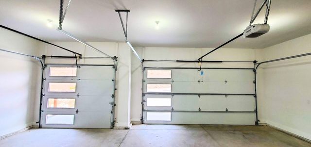 187 Silver Sunset Lane, Kimberling City, MO 65686