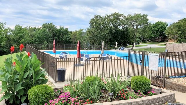 187 Silver Sunset Lane, Kimberling City, MO 65686