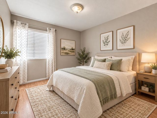 4729 W Continental Drive, Glendale, AZ 85308