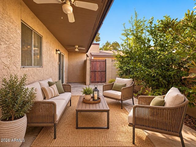 4729 W Continental Drive, Glendale, AZ 85308