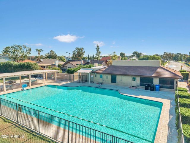 4729 W Continental Drive, Glendale, AZ 85308