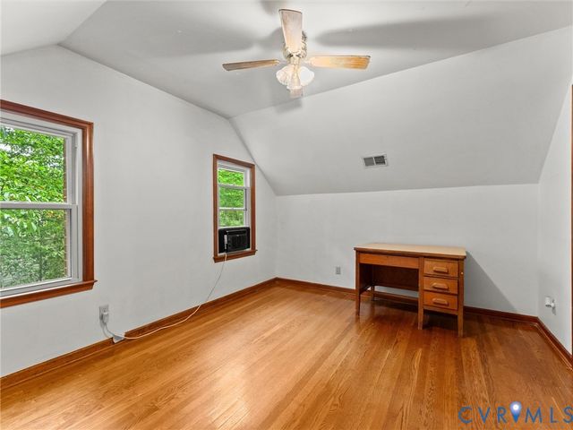 720 Dove Path Ln, Chester, VA 23834