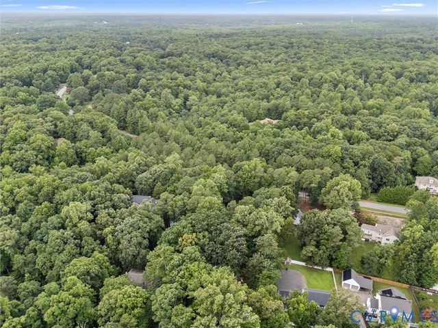 720 Dove Path Ln, Chester, VA 23834