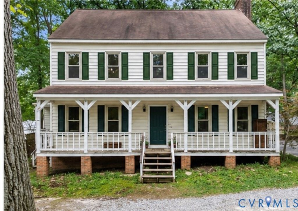 720 Dove Path Ln, Chester, VA 23834