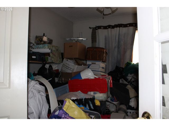 110 Sw 16TH Ct, Troutdale, OR 97060