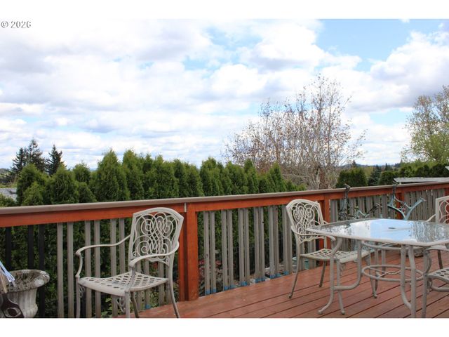 110 Sw 16TH Ct, Troutdale, OR 97060