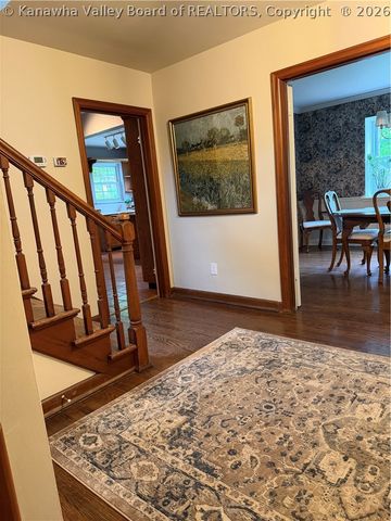 922 Woodland Avenue, South Charleston, WV 25303