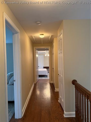 922 Woodland Avenue, South Charleston, WV 25303