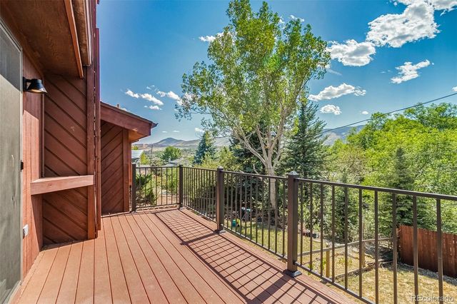 1613 Secrest Street, Golden, CO 80401