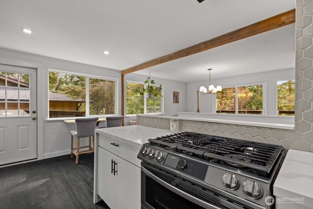 7506 66th Avenue W, Lakewood, WA 98499