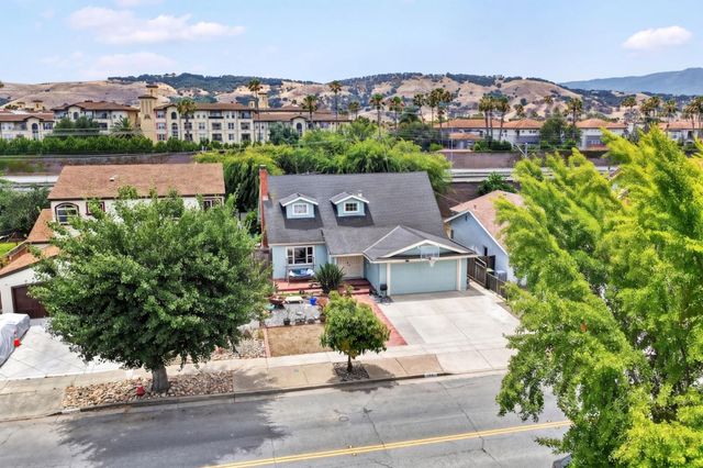 170 Herlong Avenue, San Jose, CA 95123