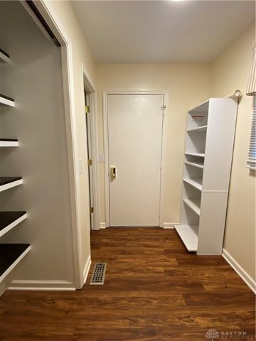 1811 Greenbriar Drive, Troy, OH 45373