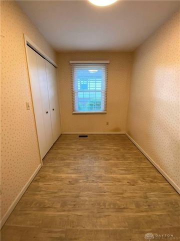 1811 Greenbriar Drive, Troy, OH 45373