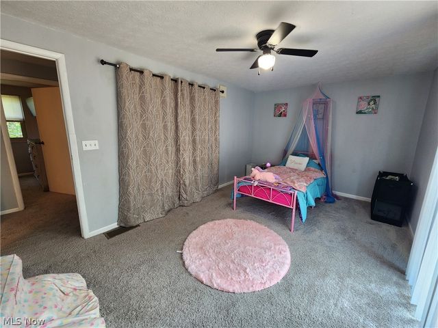 4566 Chatwood Drive, Stow, OH 44224