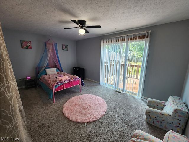 4566 Chatwood Drive, Stow, OH 44224