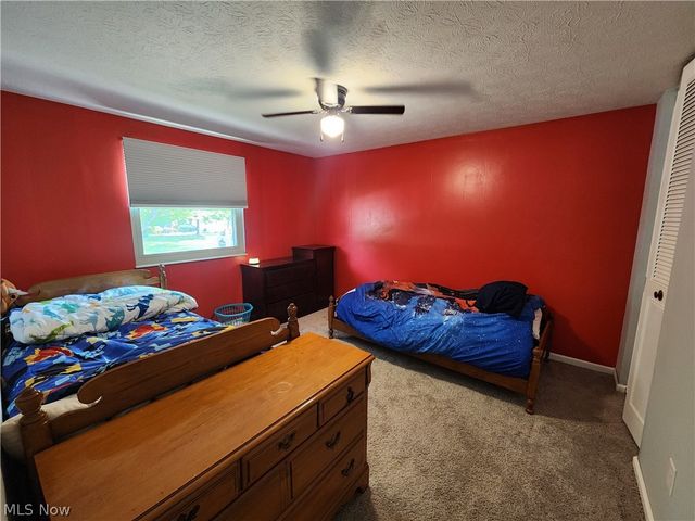 4566 Chatwood Drive, Stow, OH 44224