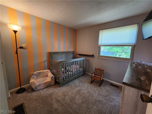 4566 Chatwood Drive, Stow, OH 44224