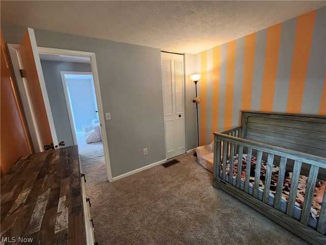 4566 Chatwood Drive, Stow, OH 44224