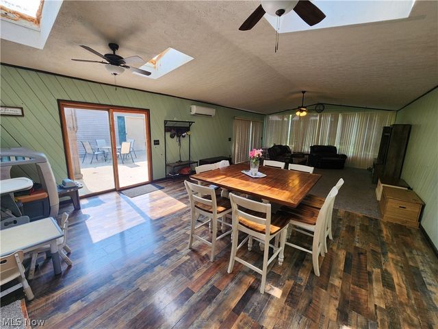 4566 Chatwood Drive, Stow, OH 44224