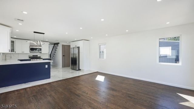 13 Columbus Ave, Edison Twp., NJ 08817