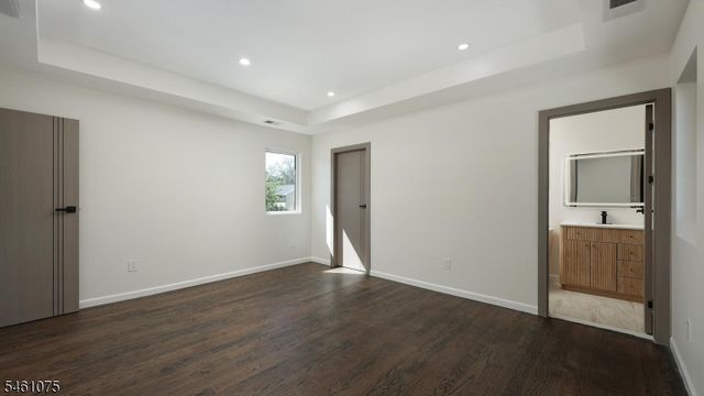 13 Columbus Ave, Edison Twp., NJ 08817