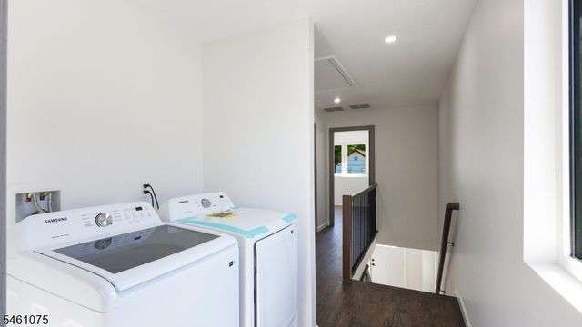 13 Columbus Ave, Edison Twp., NJ 08817