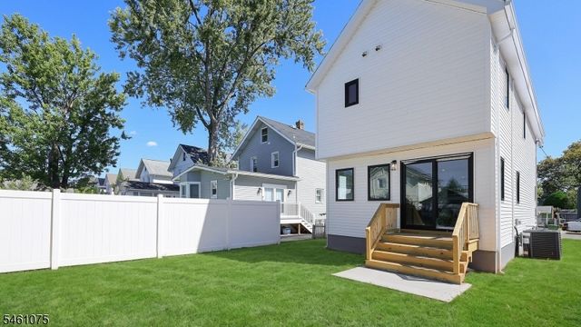 13 Columbus Ave, Edison Twp., NJ 08817