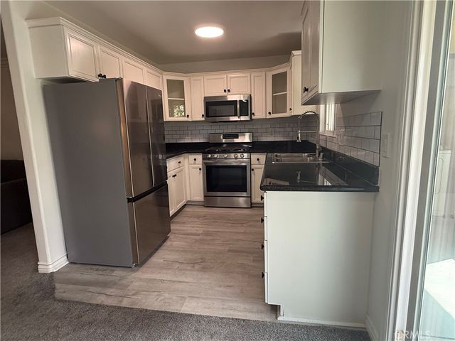 190 Avenida Descanso I, Oceanside, CA 92057