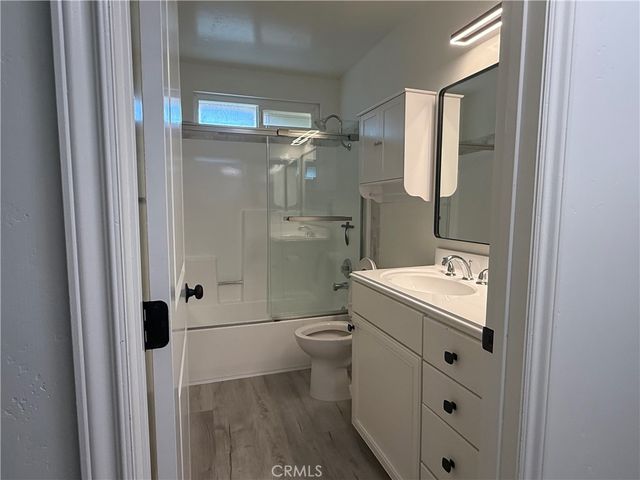 190 Avenida Descanso I, Oceanside, CA 92057