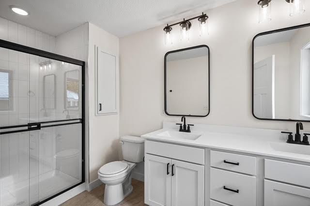 2140 Arkwright Street, Maplewood, MN 55117