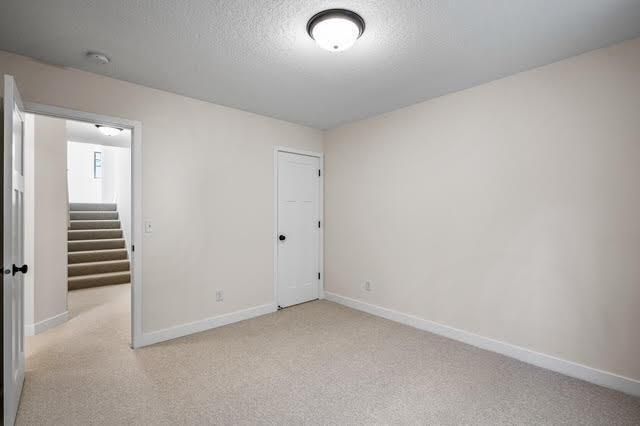 2140 Arkwright Street, Maplewood, MN 55117