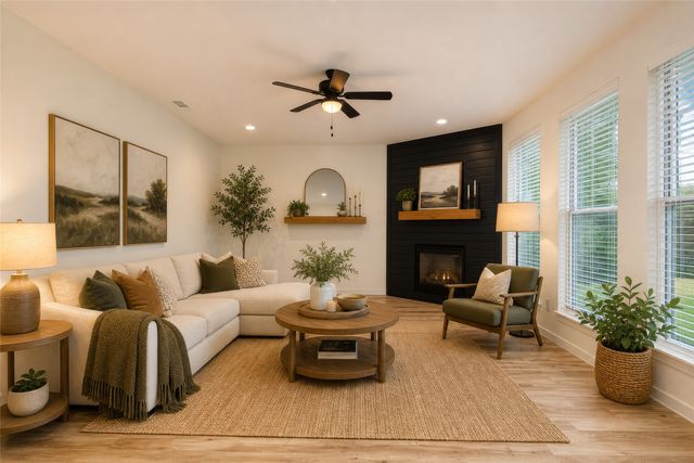 66 Lucas Lane, Edgecliff Village, TX 76134