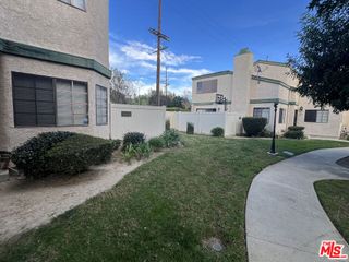 19620 Roscoe Boulevard D, Northridge, CA 91324