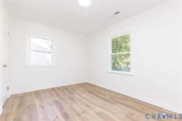 6015 Seaman Rd, Richmond, VA 23225