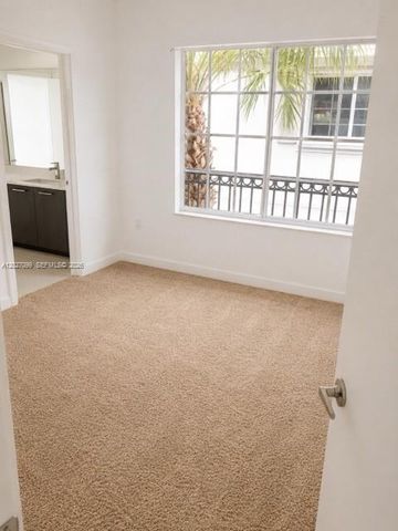 1370 NW 34th Way 1370, Lauderhill, FL 33311