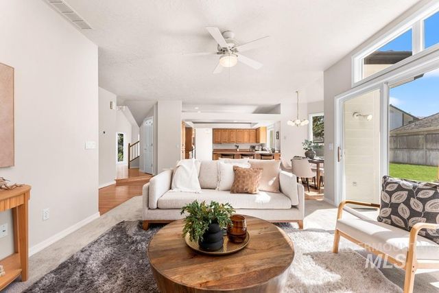 10251 W Cranberry Ct, Boise, ID 83704