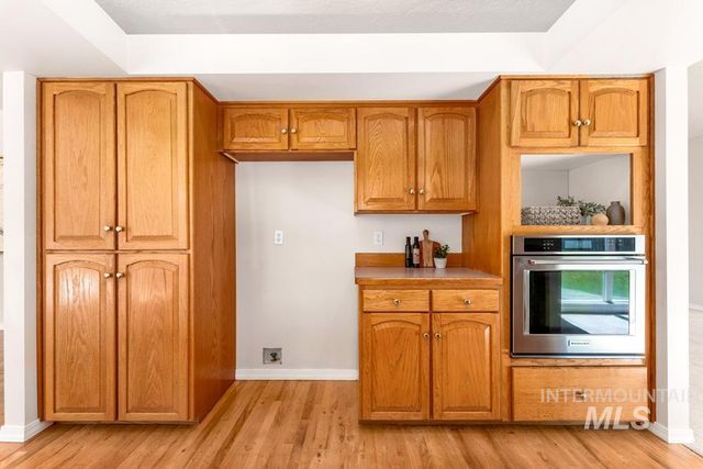 10251 W Cranberry Ct, Boise, ID 83704