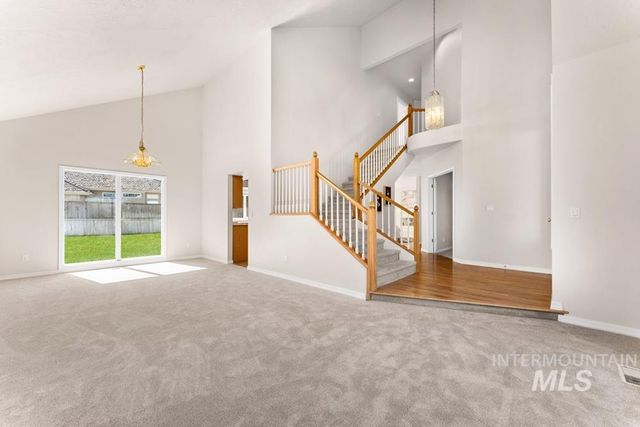 10251 W Cranberry Ct, Boise, ID 83704