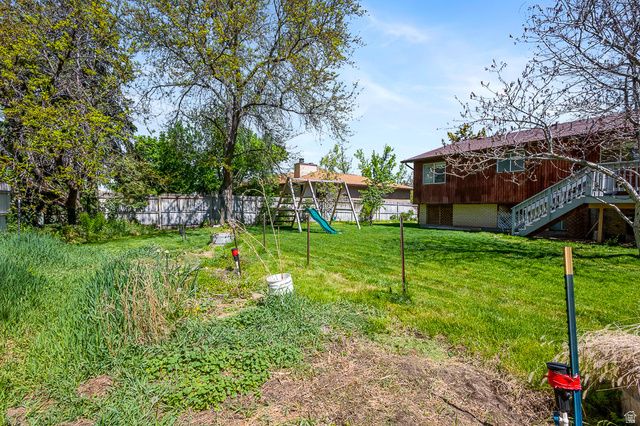 10140 S BUTTERCUP DR, Sandy, UT 84092