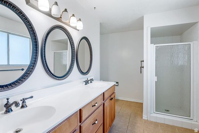 10140 S BUTTERCUP DR, Sandy, UT 84092